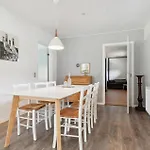 8 Bedroom Amazing In