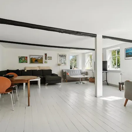 펜션 8 Bedroom Amazing In 알링에
