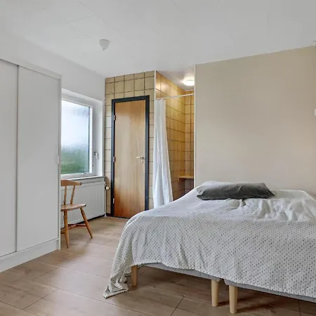 8 Bedroom Amazing In 알링에