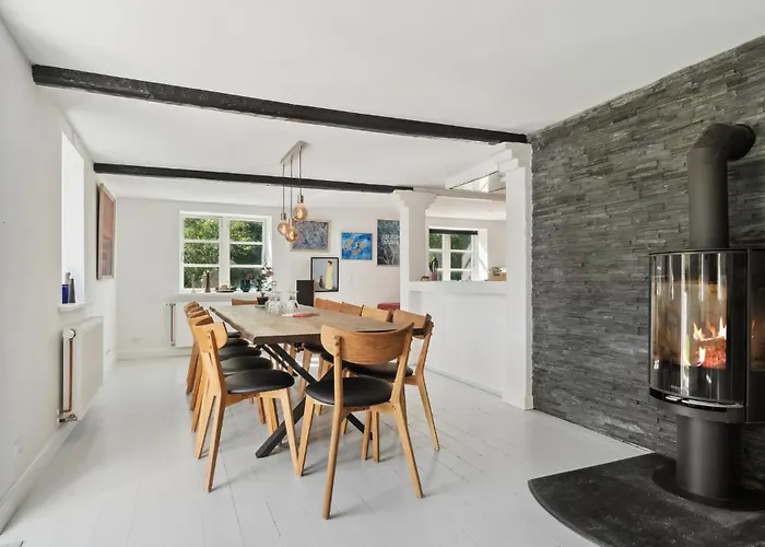 8 Bedroom Amazing In
