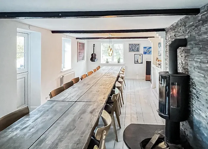 8 Bedroom Amazing In Allinge-Sandvig
