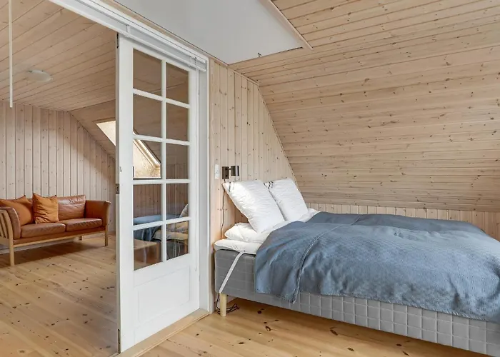 8 Bedroom Amazing In * Allinge-Sandvig