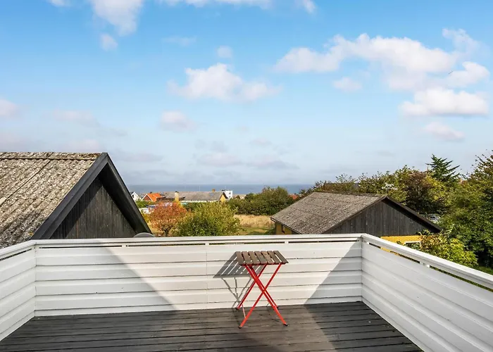 8 Bedroom Amazing In Feriehus